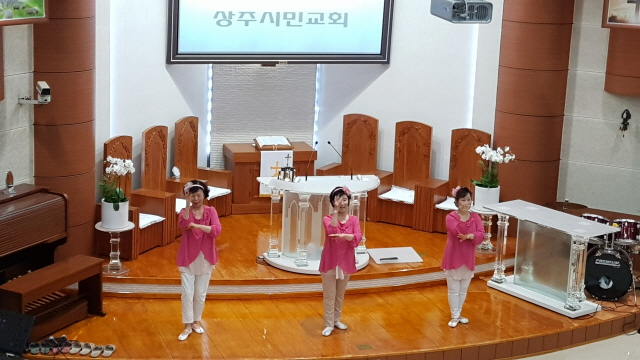 20740100eeeca4a89cf88798e795854f.jpg